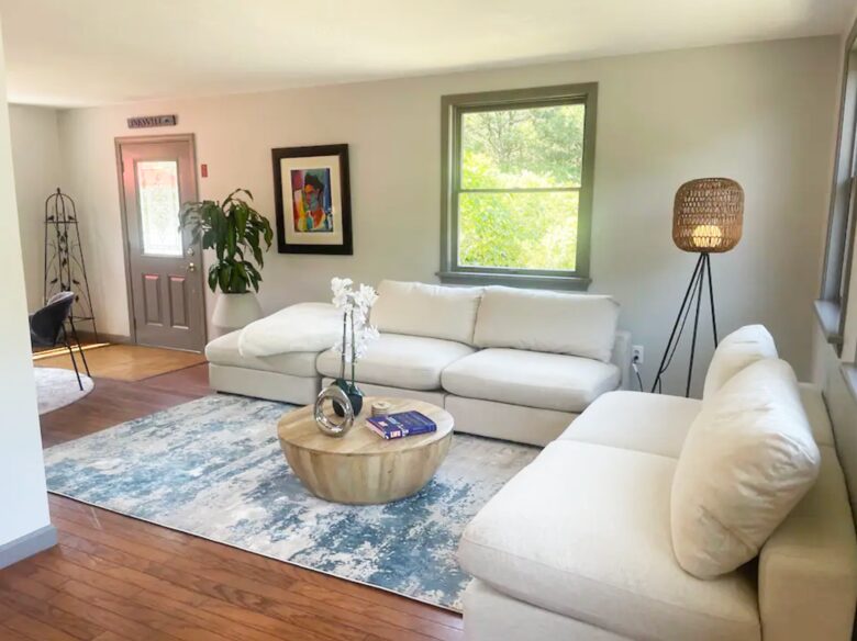 Charming Martha's Vineyard Cottage - Oak Bluffs, Massachusetts