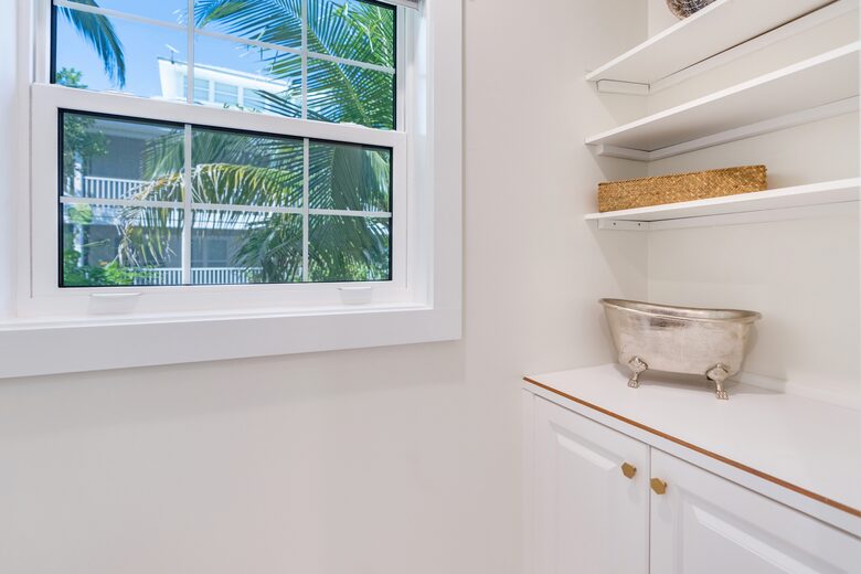 Apres Sea: Serene Island Retreat on Exclusive Useppa Island - Useppa Island, Florida
