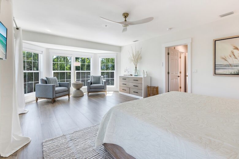 Apres Sea: Serene Island Retreat on Exclusive Useppa Island - Useppa Island, Florida