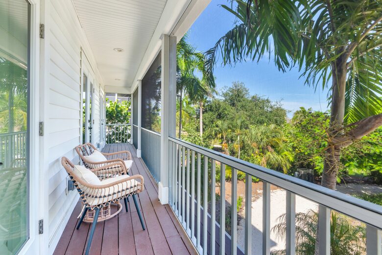 Apres Sea: Serene Island Retreat on Exclusive Useppa Island - Useppa Island, Florida