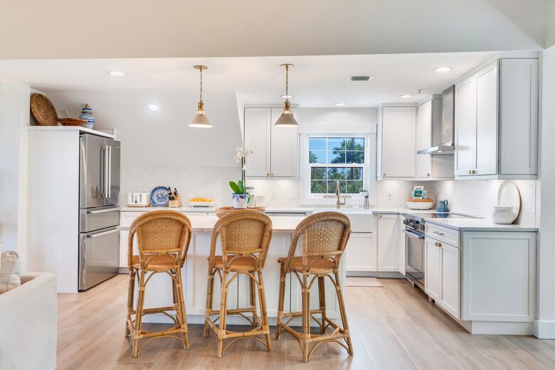 Apres Sea: Serene Island Retreat on Exclusive Useppa Island - Useppa Island, Florida