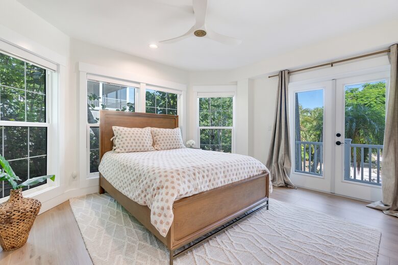 Apres Sea: Serene Island Retreat on Exclusive Useppa Island - Useppa Island, Florida