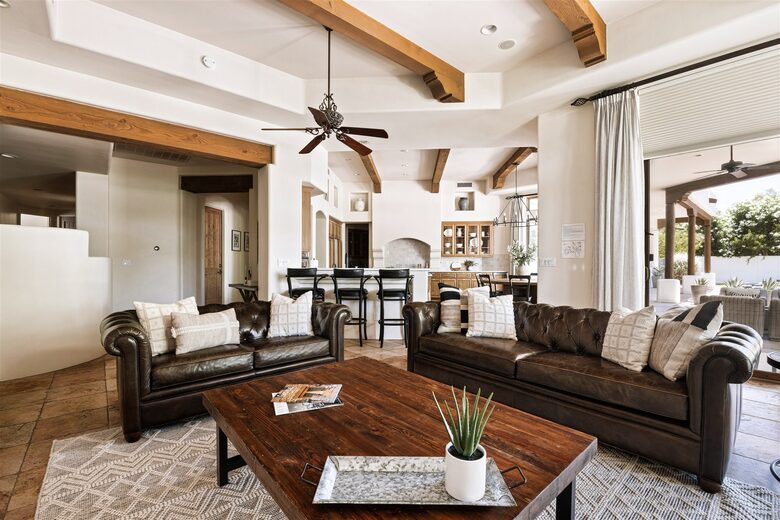 Scottsdale Estate with Pool, Spa & Sports Court +Pickleball - Paradise Valley, Arizona