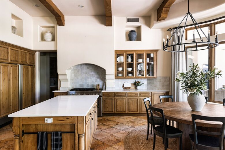 Scottsdale Estate with Pool, Spa & Sports Court +Pickleball - Paradise Valley, Arizona