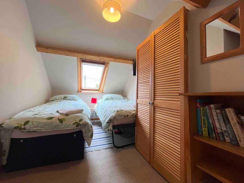 Quirky cottages on a 16th Century estate - Churchill, United Kingdom