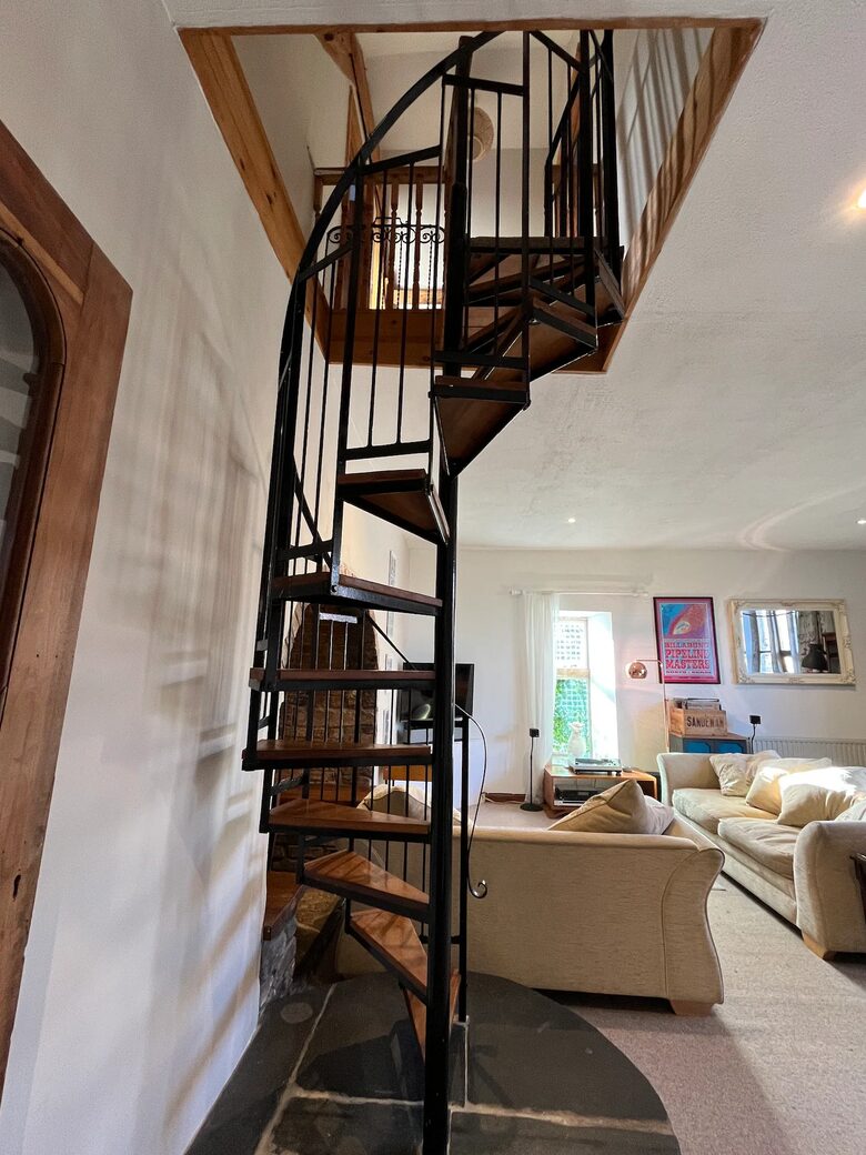 Quirky cottages on a 16th Century estate - Churchill, United Kingdom