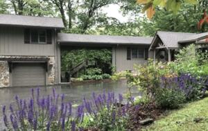 River Falls Lodge - Banner Elk, North Carolina