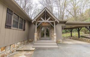 River Falls Lodge - Banner Elk, North Carolina