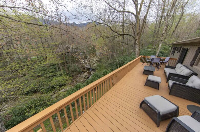 River Falls Lodge - Banner Elk, North Carolina