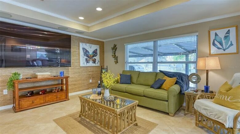 Waterfront Siesta Key Prime Location - Siesta Key, Florida