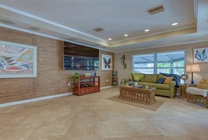 Waterfront Siesta Key Prime Location - Siesta Key, Florida