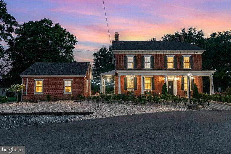 Luxury Farmhouse on Windmere Farm - Mechanicsburg, Pennsylvania