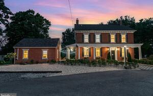 Luxury Farmhouse on Windmere Farm - Mechanicsburg, Pennsylvania