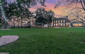 Luxury Farmhouse on Windmere Farm - Mechanicsburg, Pennsylvania