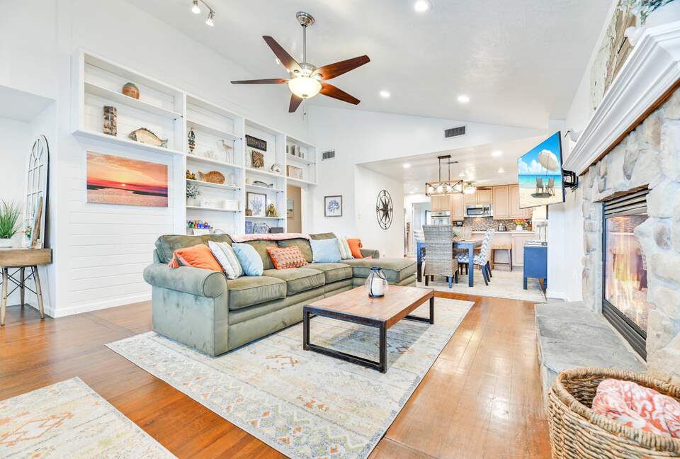Coastal Haven: Relaxation and Adventure in Jamaica Beach - Jamaica Beach, Texas