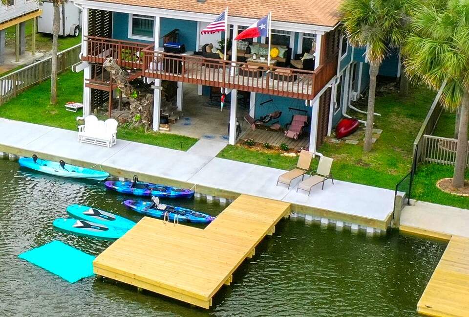 Coastal Haven: Relaxation and Adventure in Jamaica Beach - Jamaica Beach, Texas