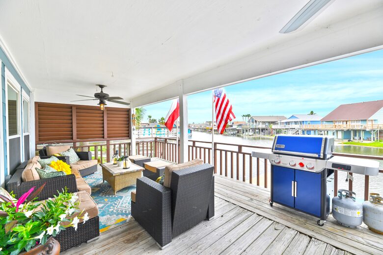 Coastal Haven: Relaxation and Adventure in Jamaica Beach - Jamaica Beach, Texas
