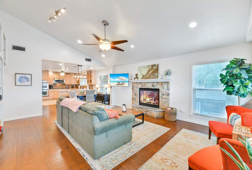 Coastal Haven: Relaxation and Adventure in Jamaica Beach - Jamaica Beach, Texas
