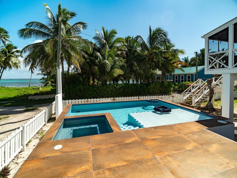 Seaview Retreat - San pedro, Belize