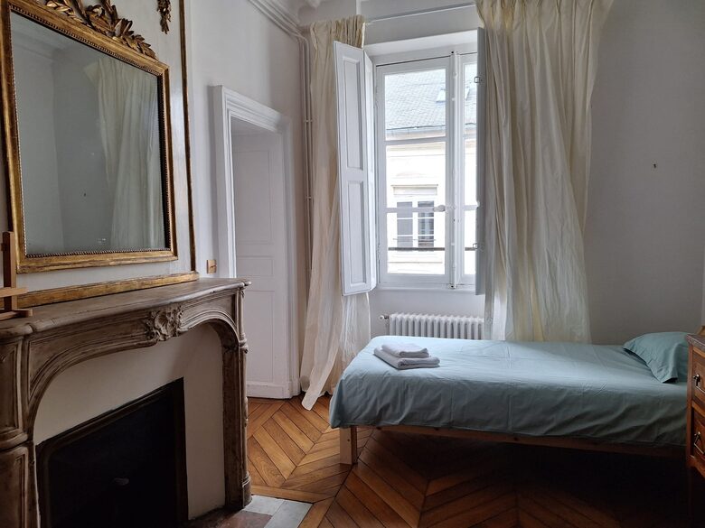 Aristocratic Abode in Versailles - Versailles, France