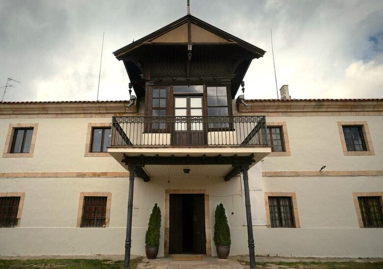 Palace in holm Oak Estate - Terradillos, Spain