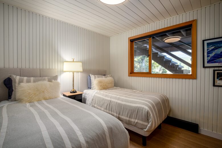Summer Place Hideaway - Whistler, Canada