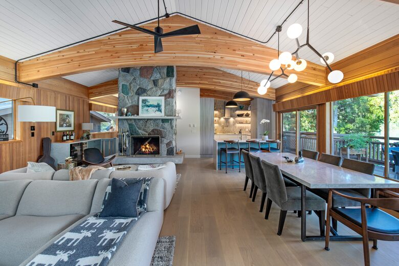 Summer Place Hideaway - Whistler, Canada