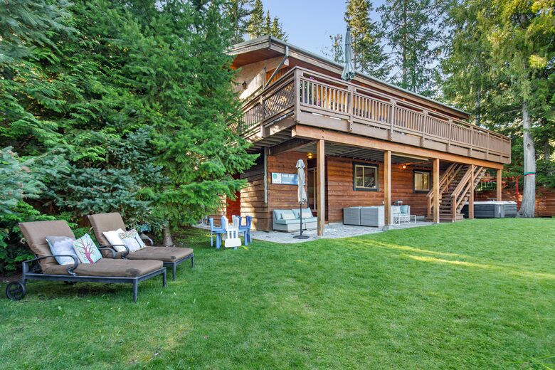Summer Place Hideaway - Whistler, Canada