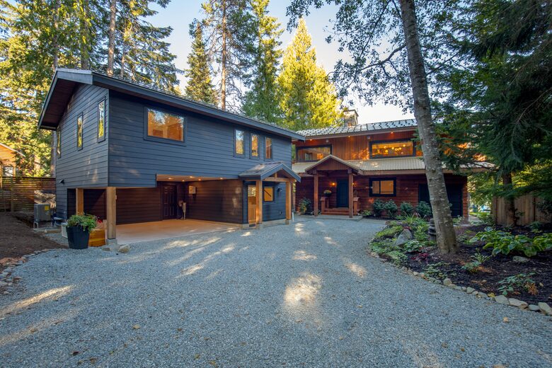 Summer Place Hideaway - Whistler, Canada