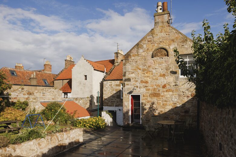 Maybell Cottage - Pittenween, Anstruther, United Kingdom