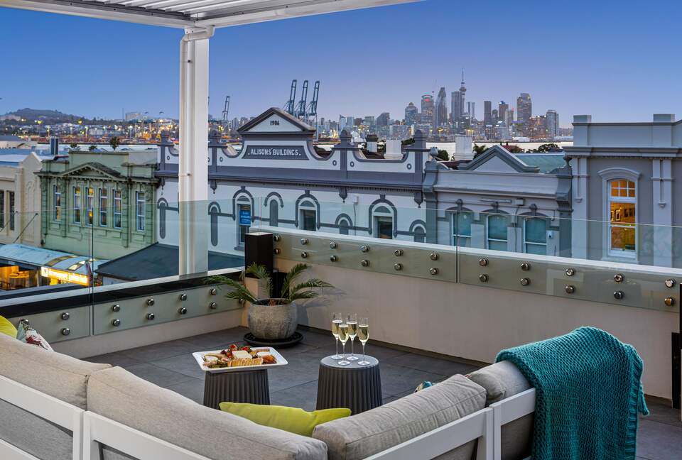 View from Balcony Deck to Auckland Harbour and City