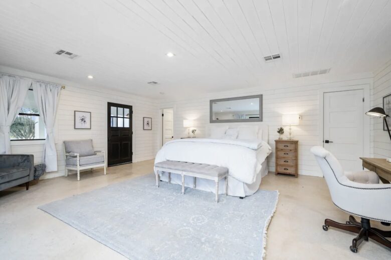 Luxury Hill Country Estate - New Braunfels, Texas