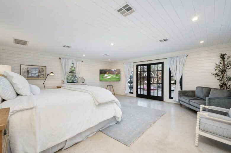 Luxury Hill Country Estate - New Braunfels, Texas