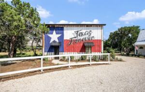 Texas Forever | Repurposed Workshop with Private Plunge Pool - New Braunfels, Texas