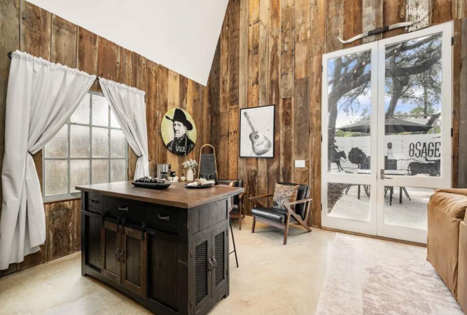 Barn Cottage - New Braunfels, Texas