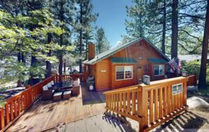 Modern Big Bear Lake Cabin - Big Bear Lake, California