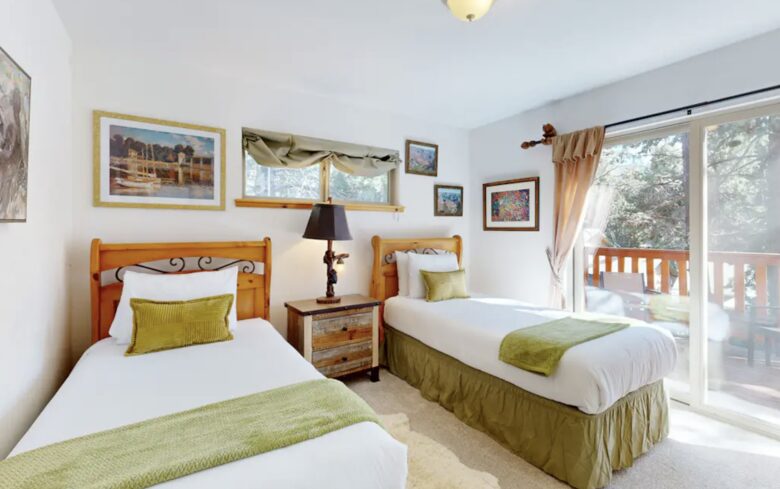 Modern Big Bear Lake Cabin - Big Bear Lake, California
