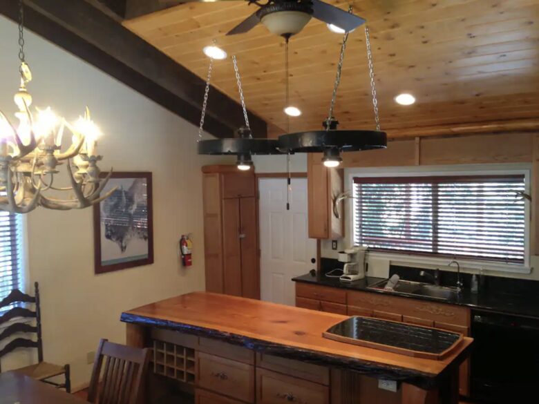 Grizzly Mountain Retreat - Big Bear Lake, California