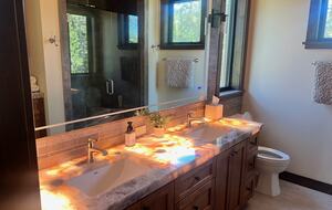 Luxurious Mountain Retreat in Schaffer’s Mill - Truckee, California