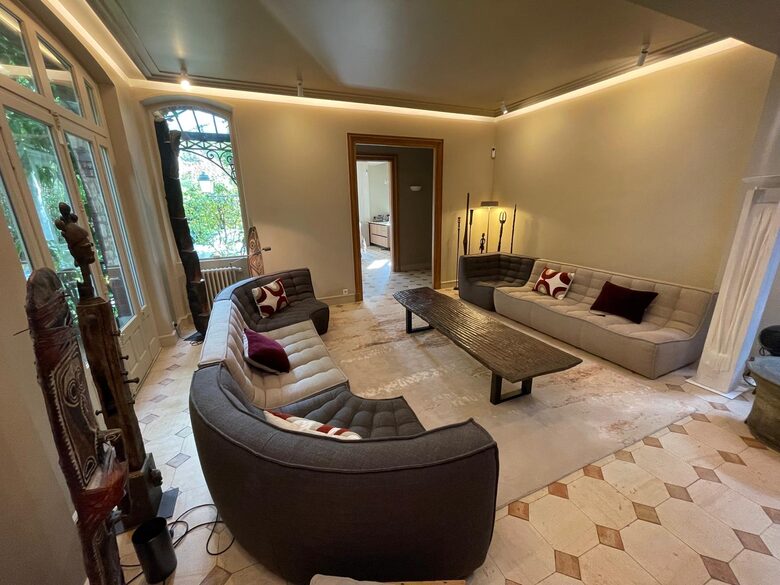 Villa Boileau - Paris, France