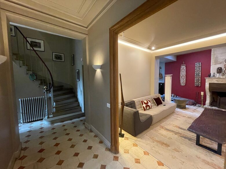 Villa Boileau - Paris, France