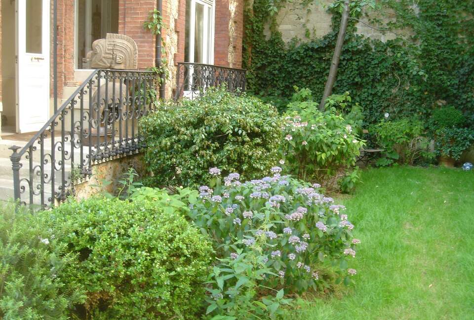 Villa Boileau - Paris, France