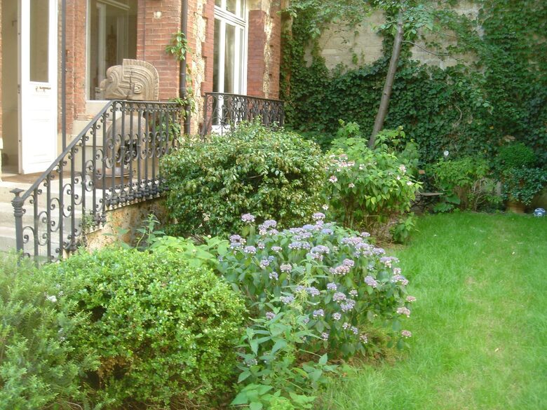 Villa Boileau - Paris, France