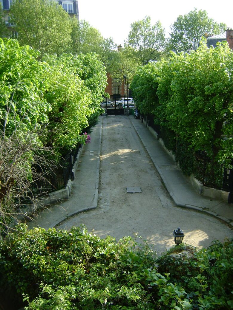 Villa Boileau - Paris, France