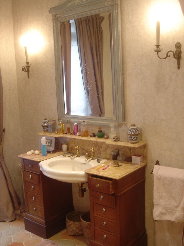 Villa Boileau - Paris, France