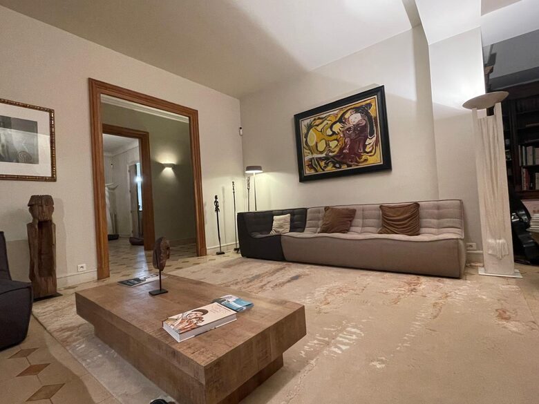 Villa Boileau - Paris, France