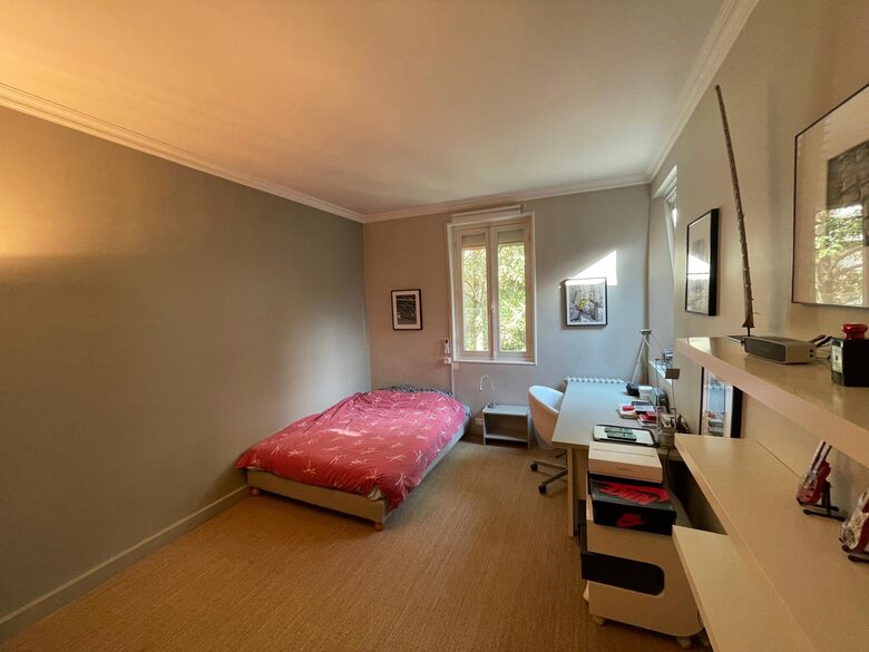 Villa Boileau - Paris, France