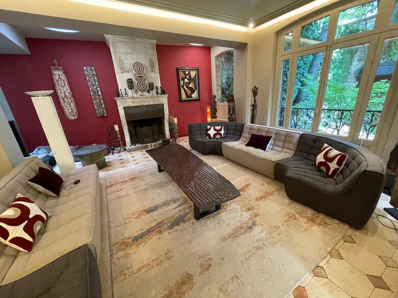 Villa Boileau - Paris, France