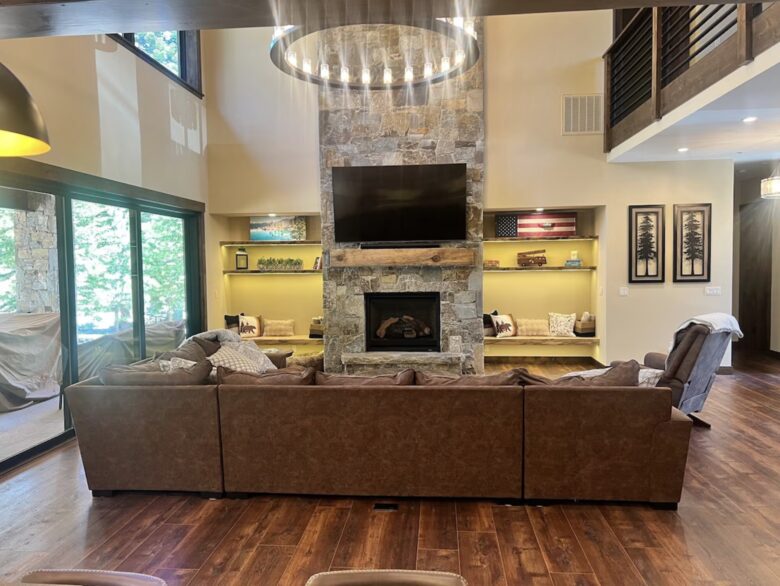 Luxurious Mountain Retreat in Schaffer’s Mill - Truckee, California