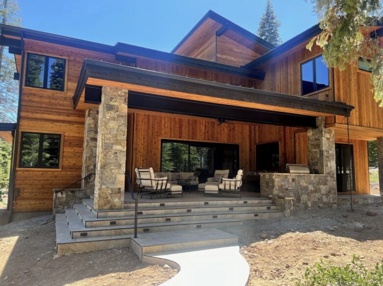 Luxurious Mountain Retreat in Schaffer’s Mill - Truckee, California